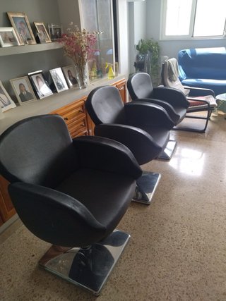 Mobiliario de peluqueria,lava cabezas,sillones,etc