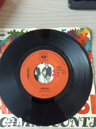 Disco 45 giri Applause J. Camaleonti