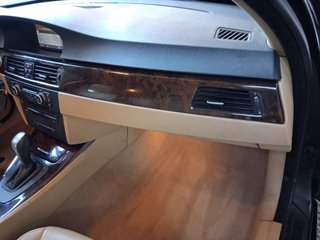 BMW 330i touring