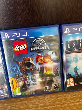 3 Juegos PS4 + 2 Micrófonos
