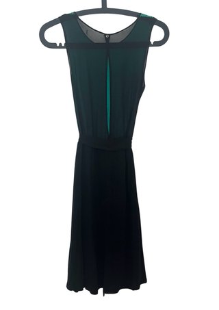 Vestido de Pull&Bear con espalda descubierta