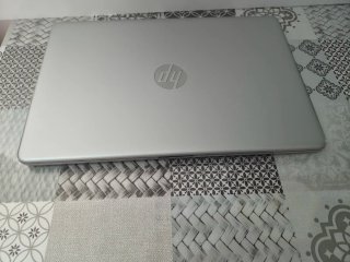 HP 15s-fq5013ns i7 11th Gen 16GB RAM 512GB SSD