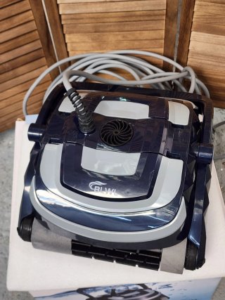 Robot Limpiafondos Blue Whale XT0010