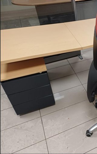 Lote 5 Cajoneras Oficina Madera y Metal
