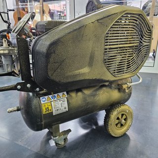 Compresor Wurth Mega 400 50W 50Litros