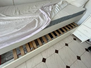 Cama individual blanca + colchon