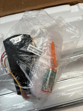 OJO Ventilador Techo VEVOR 243cm 8 Aspas con Mando