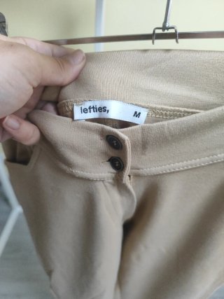 Pantalón beige