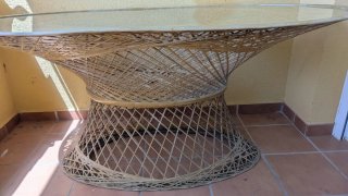 Conjunto mesa y 4 sillas jardín fibra de vidrio
