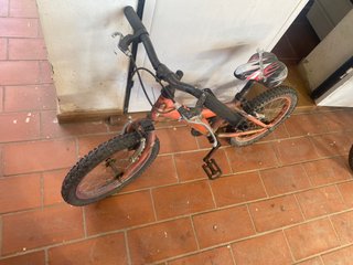 Dos Bicicletas infantiles