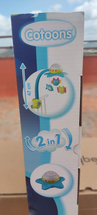 Móvil musical Smoby Cotoons con proyector