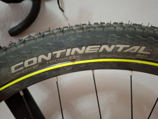 Scott Scale Monster Gravel carbono