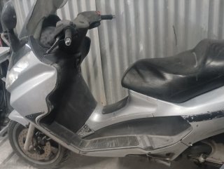 Piaggio X8 125cc Maxi Scooter