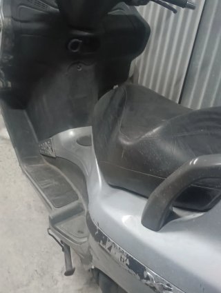 Piaggio X8 125cc Maxi Scooter