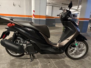 Piaggio Medley 125 2020 Negro/Marrón