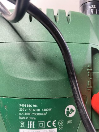 : Fresadora Bosch POF 1400 ACE