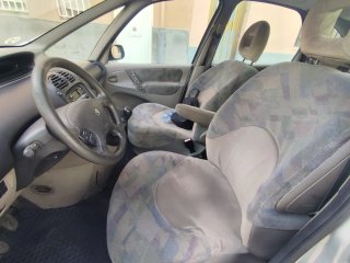 Citroen Xsara Picasso 1.6i 110cv 1 año de garantia