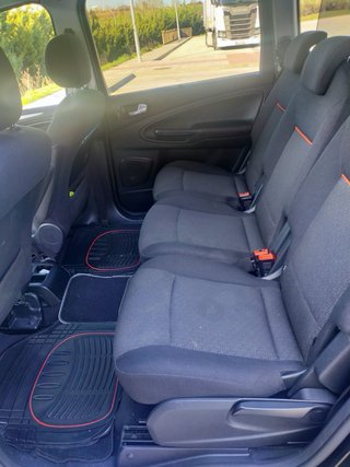 Ford Galaxy 2009