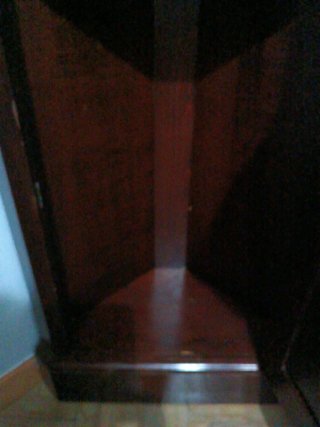 Vitrina esquinera de madera y cristal 49 cm ancho
