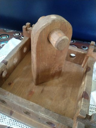 Contenitore in legno massiccio rustico