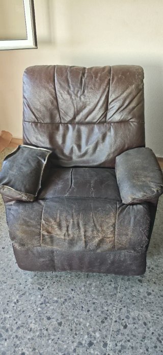 REGALO-REGALO-REGALO Sofá relax de piel marrón