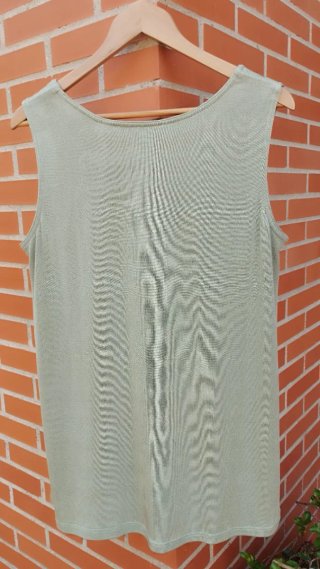 Blusa verde talla L/XL