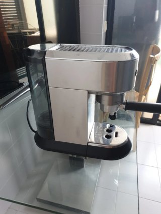 Cafetera DeLonghi Acero Inoxidable