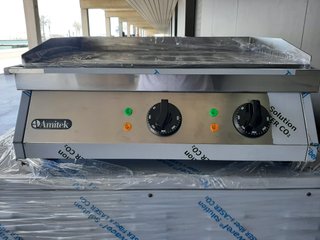 COCINAS Y PLANCHAS ELECTRICAS Y GAS
