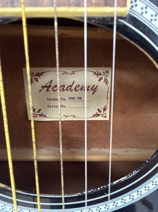 Guitarra Acustica Academy 05BE TBK