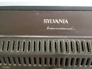 Televisor Vintage Sylvania I2.