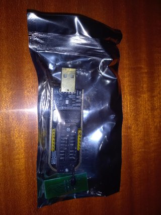 Programador USB CH341A con adaptadores