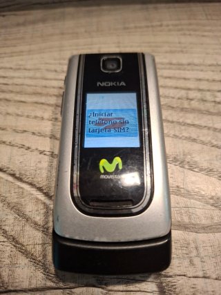 Teléfono Móvil Nokia 6555 Negro + cargador.