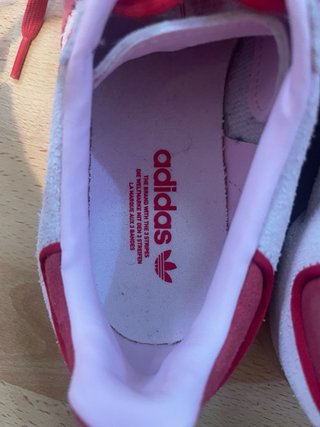 Adidas Gazelle rosas y rojas