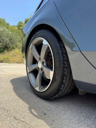 AUDI A4 AVANT (MUY CUIDADO)
