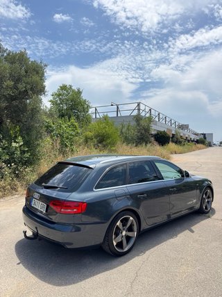 AUDI A4 AVANT (MUY CUIDADO)
