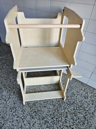Torre de aprendizaje y pizarra