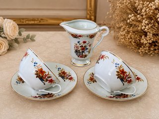 PARIS.2  Juego 2 tazas desayuno lechera porcelana