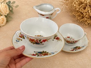 PARIS.2  Juego 2 tazas desayuno lechera porcelana