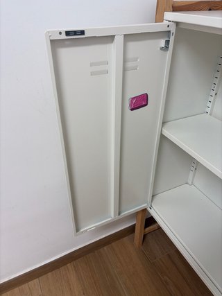 Mueble Ikea Blanco y Madera