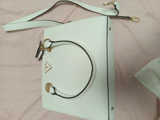 Bolso Guess Noelle Girlfriend