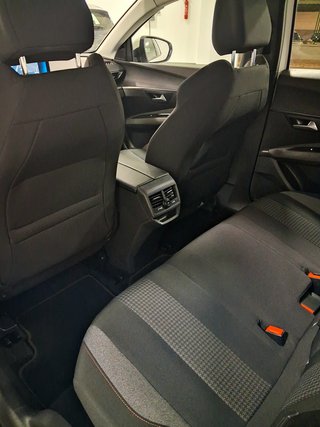 Peugeot 3008 2022
