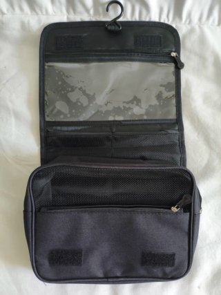 Neceser de viaje colgante