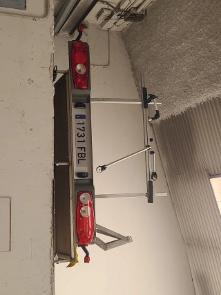 Porta matrícula autocaravana