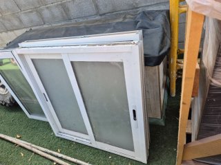 2 Ventanas Aluminio 80x80 sin persiana 110 eur c/u