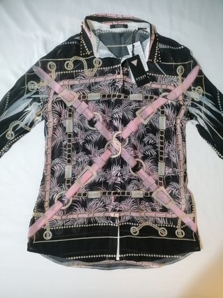 GUESS 80€ blusa glamour + regalo