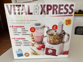 Robot Procesador Alimentos Vital Xpress 750W