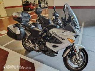 Honda Varadero XL1000 - Moto Touring