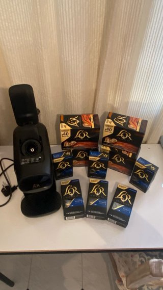 Cafetera LOR Espresso + Cápsulas lote