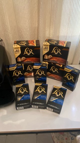 Cafetera LOR Espresso + Cápsulas lote