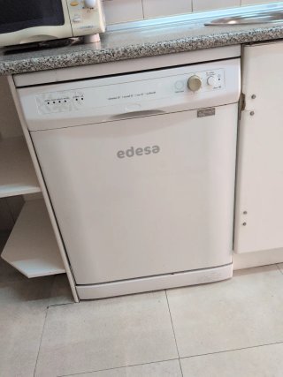 Cocina completa: muebles y electrodomésticos